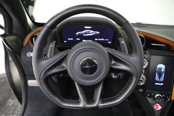 Used 2018 McLaren 720S Performance for sale $289,900 at Alfa Romeo of Westport in Westport CT 06880 20