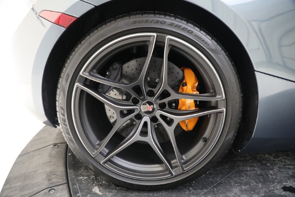 Used 2018 McLaren 720S Performance for sale $289,900 at Alfa Romeo of Westport in Westport CT 06880 28