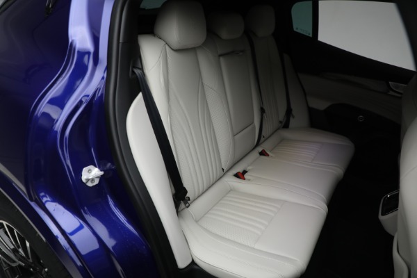New 2023 Maserati Grecale Modena for sale $71,384 at Alfa Romeo of Westport in Westport CT 06880 20