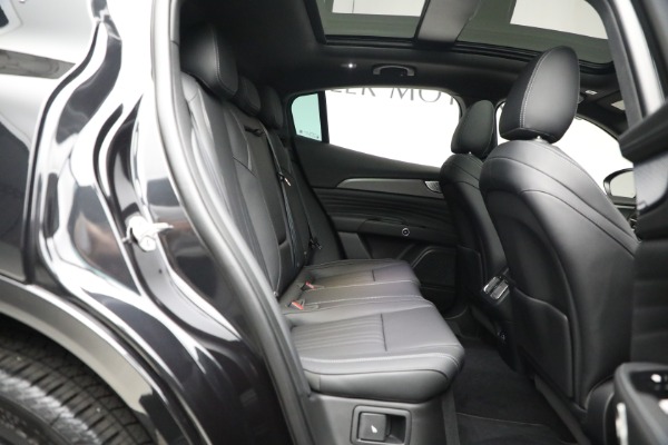 New 2023 Maserati Grecale GT for sale $73,797 at Alfa Romeo of Westport in Westport CT 06880 21