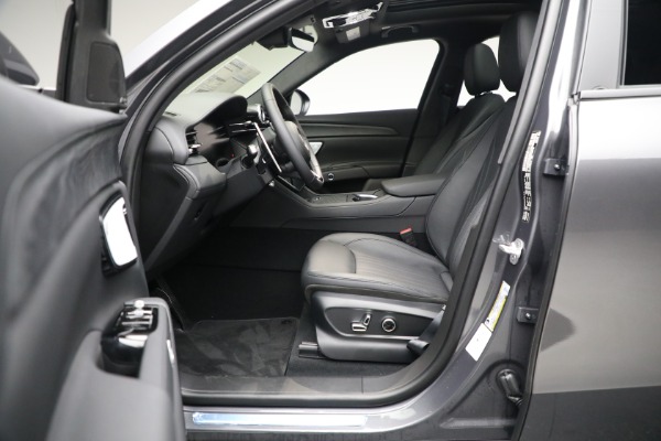 New 2023 Maserati Grecale Modena for sale $76,195 at Alfa Romeo of Westport in Westport CT 06880 14