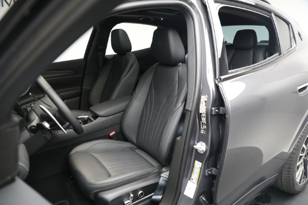 New 2023 Maserati Grecale Modena for sale $76,195 at Alfa Romeo of Westport in Westport CT 06880 15