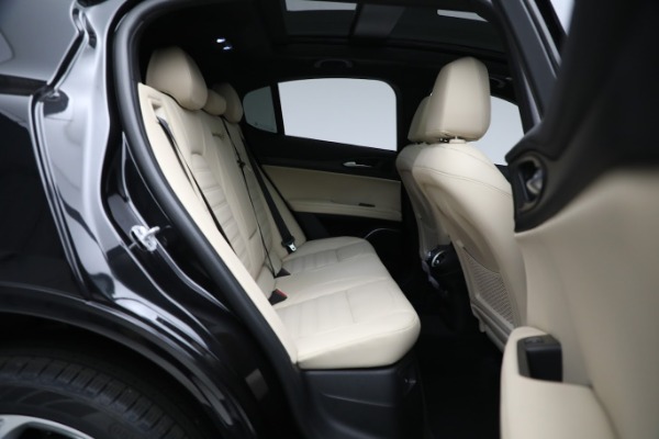 New 2023 Alfa Romeo Stelvio Ti Lusso for sale $59,275 at Alfa Romeo of Westport in Westport CT 06880 18