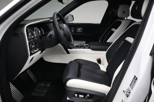 Used 2022 Rolls-Royce Black Badge Cullinan for sale $399,900 at Alfa Romeo of Westport in Westport CT 06880 14