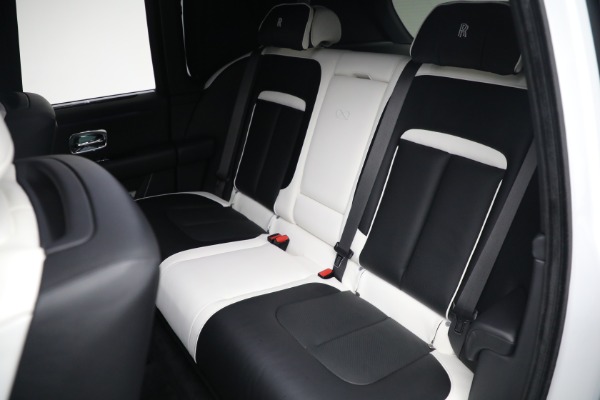 Used 2022 Rolls-Royce Black Badge Cullinan for sale Sold at Alfa Romeo of Westport in Westport CT 06880 20