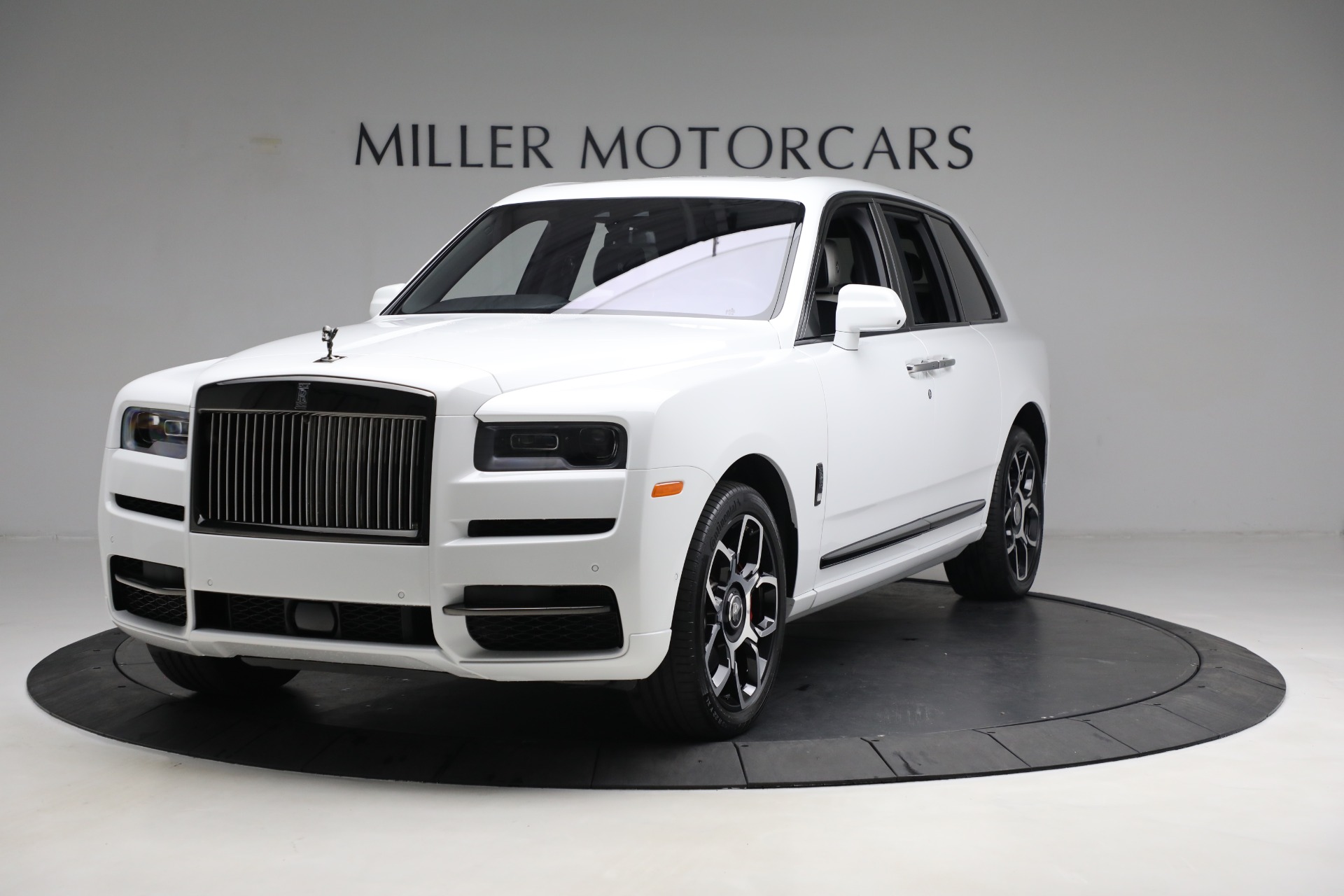 Used 2022 Rolls-Royce Black Badge Cullinan for sale $399,900 at Alfa Romeo of Westport in Westport CT 06880 1
