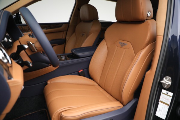 New 2023 Bentley Bentayga V8 for sale $233,825 at Alfa Romeo of Westport in Westport CT 06880 22