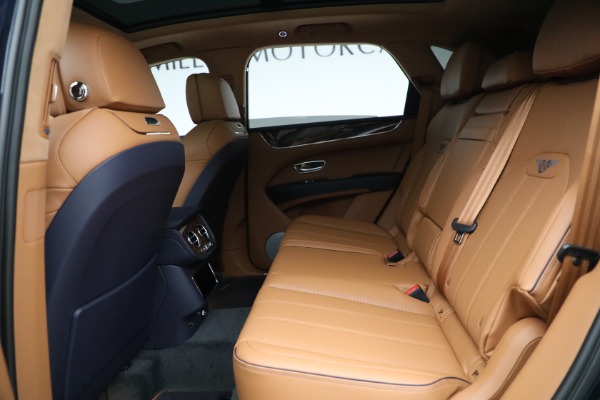 New 2023 Bentley Bentayga V8 for sale $233,825 at Alfa Romeo of Westport in Westport CT 06880 24