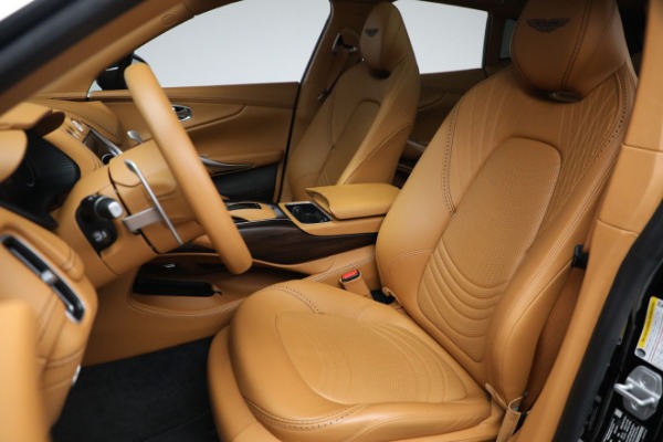Used 2022 Aston Martin DBX for sale $169,900 at Alfa Romeo of Westport in Westport CT 06880 15