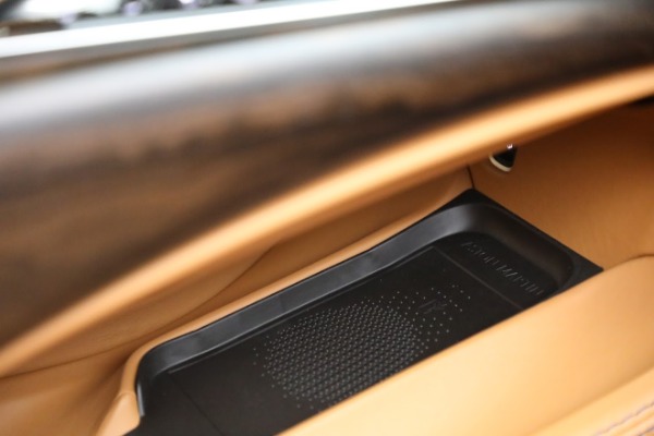 Used 2022 Aston Martin DBX for sale $169,900 at Alfa Romeo of Westport in Westport CT 06880 25