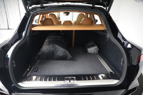 Used 2022 Aston Martin DBX for sale $169,900 at Alfa Romeo of Westport in Westport CT 06880 27