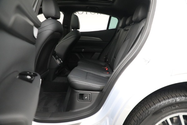 New 2023 Maserati Grecale GT for sale $70,197 at Alfa Romeo of Westport in Westport CT 06880 16