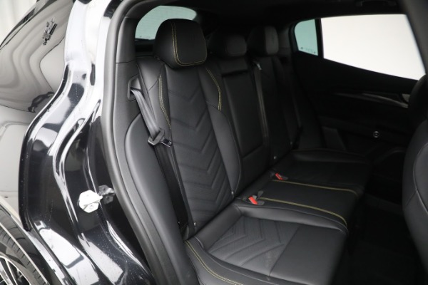 New 2023 Maserati Grecale Modena for sale $86,457 at Alfa Romeo of Westport in Westport CT 06880 19