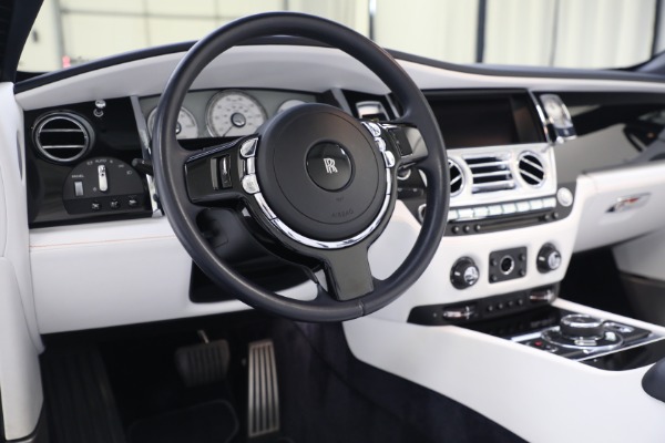 Used 2019 Rolls-Royce Dawn for sale $329,900 at Alfa Romeo of Westport in Westport CT 06880 24