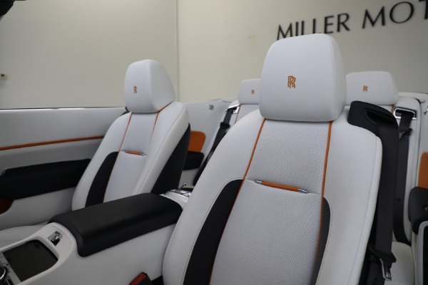 Used 2019 Rolls-Royce Dawn for sale $329,900 at Alfa Romeo of Westport in Westport CT 06880 26
