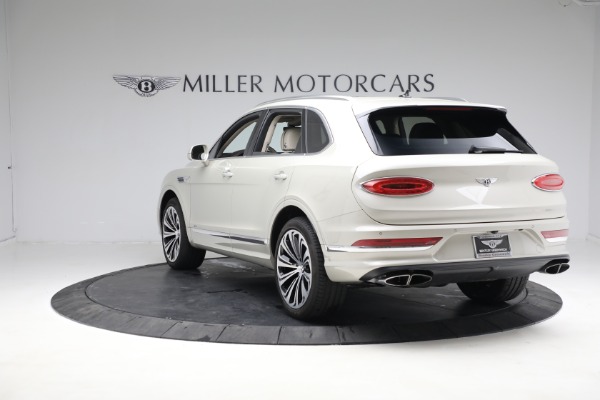 Used 2022 Bentley Bentayga V8 for sale $205,900 at Alfa Romeo of Westport in Westport CT 06880 5