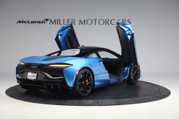 New 2023 McLaren Artura TechLux for sale Sold at Alfa Romeo of Westport in Westport CT 06880 17