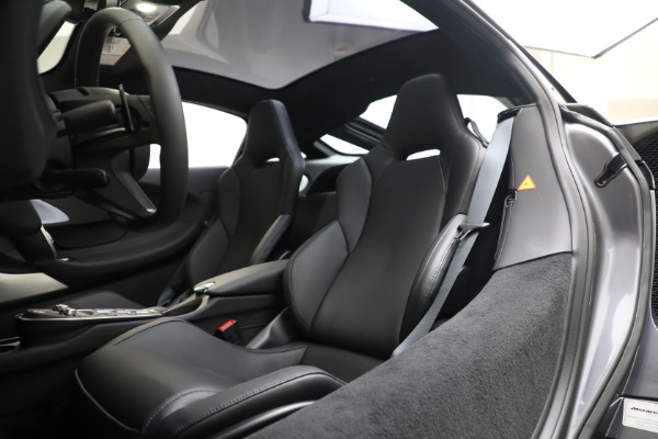 New 2023 McLaren GT for sale $216,098 at Alfa Romeo of Westport in Westport CT 06880 21