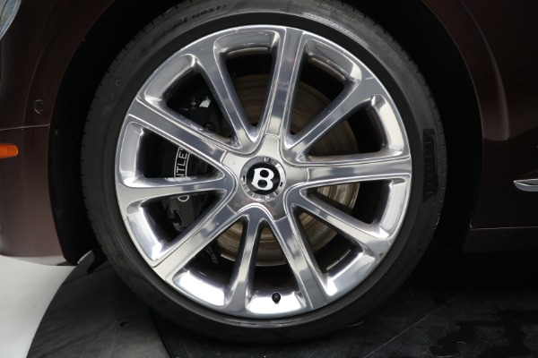Used 2020 Bentley Flying Spur W12 for sale $199,900 at Alfa Romeo of Westport in Westport CT 06880 17