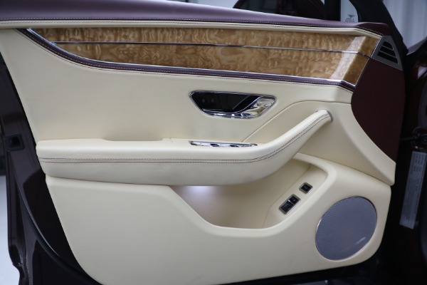 Used 2020 Bentley Flying Spur W12 for sale $189,900 at Alfa Romeo of Westport in Westport CT 06880 18