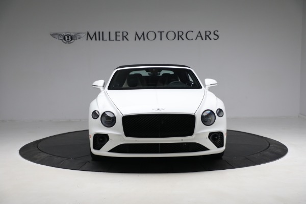 Used 2022 Bentley Continental GTC Speed for sale $327,900 at Alfa Romeo of Westport in Westport CT 06880 13