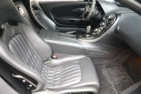 Used 2012 Bugatti Veyron 16.4 Super Sport for sale $3,350,000 at Alfa Romeo of Westport in Westport CT 06880 21