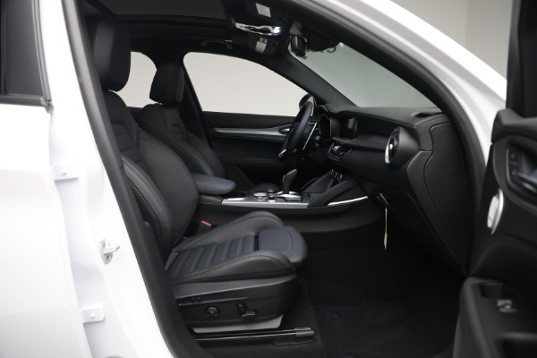 New 2023 Alfa Romeo Stelvio Veloce for sale $54,349 at Alfa Romeo of Westport in Westport CT 06880 18