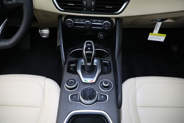 New 2023 Alfa Romeo Giulia Ti Lusso for sale $50,370 at Alfa Romeo of Westport in Westport CT 06880 26