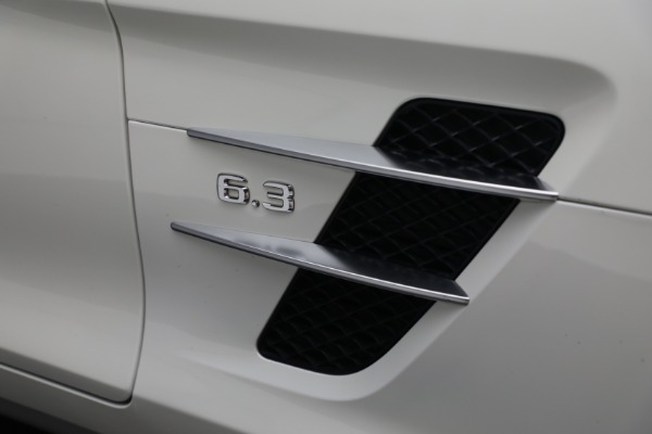 Used 2012 Mercedes-Benz SLS AMG for sale $149,900 at Alfa Romeo of Westport in Westport CT 06880 27