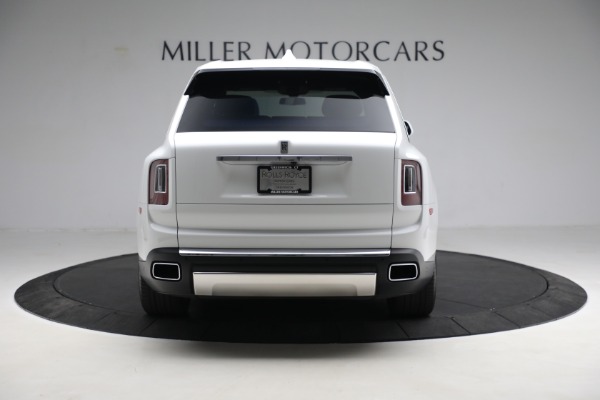 Used 2022 Rolls-Royce Cullinan for sale $359,900 at Alfa Romeo of Westport in Westport CT 06880 10