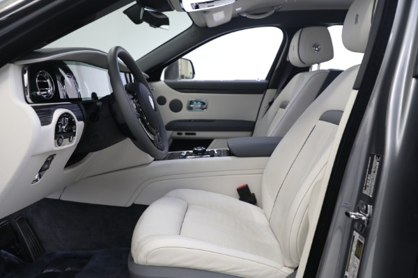 Used 2022 Rolls-Royce Ghost for sale $365,900 at Alfa Romeo of Westport in Westport CT 06880 15
