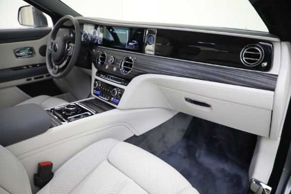 Used 2022 Rolls-Royce Ghost for sale Sold at Alfa Romeo of Westport in Westport CT 06880 21