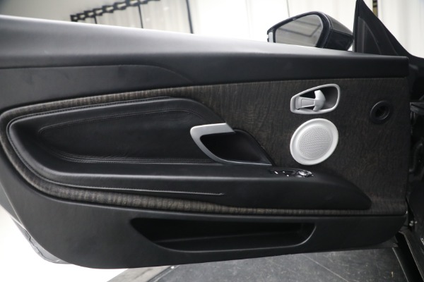 Used 2019 Aston Martin DB11 Volante for sale $139,900 at Alfa Romeo of Westport in Westport CT 06880 22