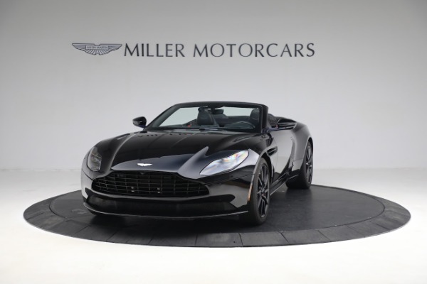 Used 2019 Aston Martin DB11 Volante for sale Sold at Alfa Romeo of Westport in Westport CT 06880 11
