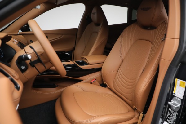 Used 2023 Aston Martin DBX 707 for sale $219,900 at Alfa Romeo of Westport in Westport CT 06880 15