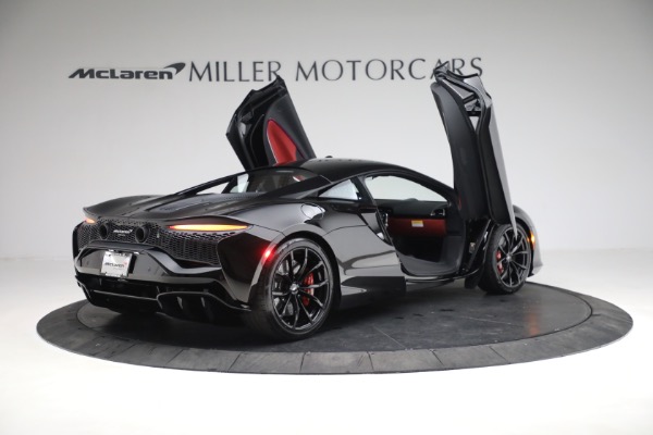 New 2023 McLaren Artura TechLux for sale $274,210 at Alfa Romeo of Westport in Westport CT 06880 15