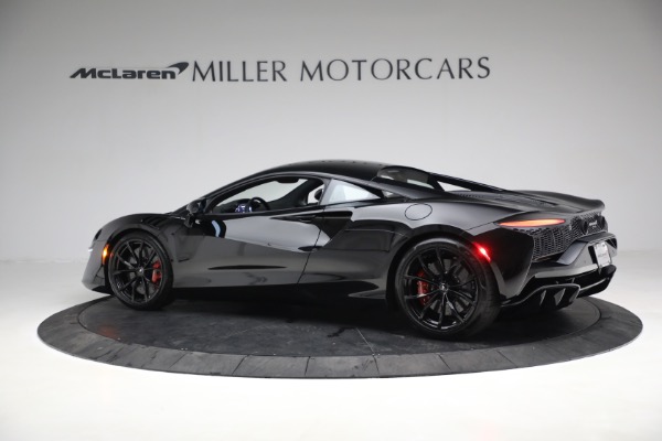 New 2023 McLaren Artura TechLux for sale $274,210 at Alfa Romeo of Westport in Westport CT 06880 4