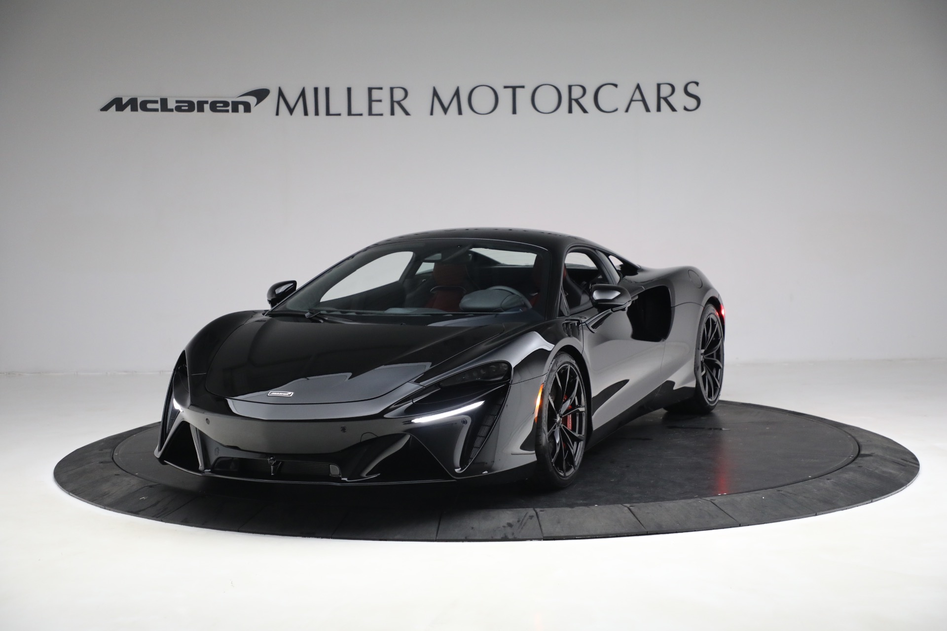 New 2023 McLaren Artura TechLux for sale $274,210 at Alfa Romeo of Westport in Westport CT 06880 1