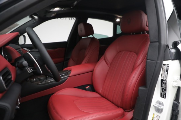 New 2023 Maserati Levante Modena for sale $117,975 at Alfa Romeo of Westport in Westport CT 06880 13