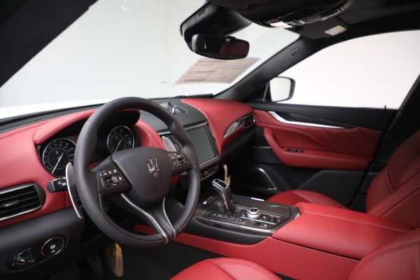 New 2023 Maserati Levante Modena for sale $117,975 at Alfa Romeo of Westport in Westport CT 06880 16