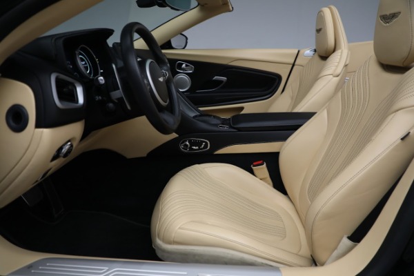 Used 2019 Aston Martin DB11 Volante for sale $139,900 at Alfa Romeo of Westport in Westport CT 06880 19