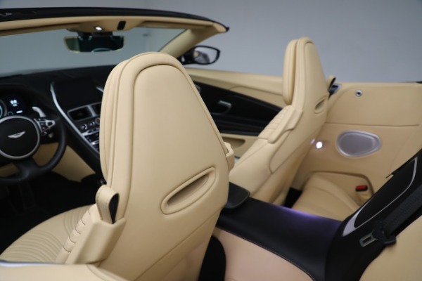 Used 2019 Aston Martin DB11 Volante for sale $139,900 at Alfa Romeo of Westport in Westport CT 06880 25