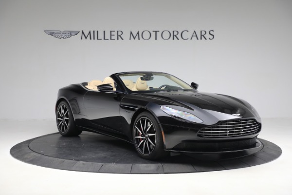 Used 2019 Aston Martin DB11 Volante for sale $139,900 at Alfa Romeo of Westport in Westport CT 06880 9