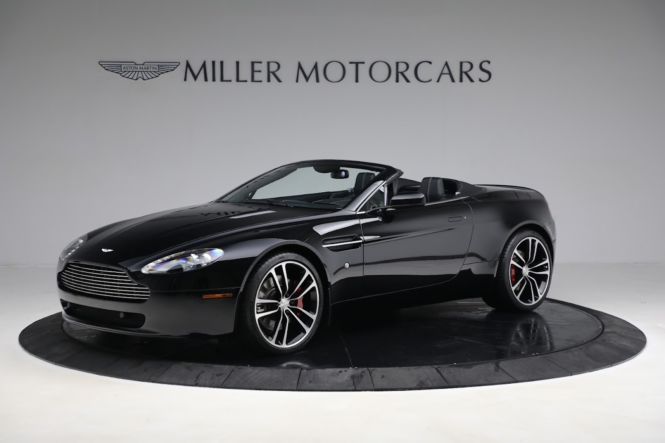 Used 2009 Aston Martin V8 Vantage Roadster for sale $59,900 at Alfa Romeo of Westport in Westport CT 06880 1