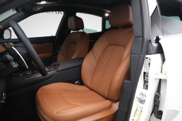 New 2023 Maserati Levante Modena for sale $110,585 at Alfa Romeo of Westport in Westport CT 06880 13