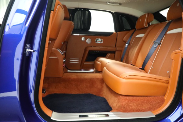 Used 2022 Rolls-Royce Ghost EWB for sale Sold at Alfa Romeo of Westport in Westport CT 06880 22