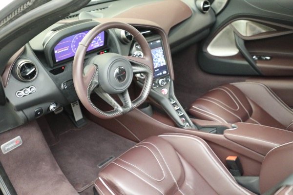 Used 2018 McLaren 720S Luxury for sale $273,900 at Alfa Romeo of Westport in Westport CT 06880 27