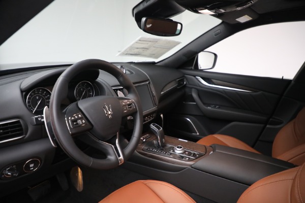 New 2023 Maserati Levante GT for sale $107,610 at Alfa Romeo of Westport in Westport CT 06880 16