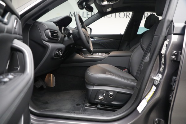 New 2023 Maserati Levante GT for sale $102,195 at Alfa Romeo of Westport in Westport CT 06880 14