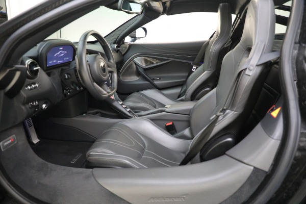 Used 2018 McLaren 720S Luxury for sale $249,900 at Alfa Romeo of Westport in Westport CT 06880 21